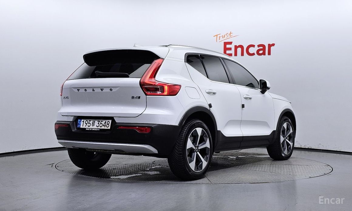 XC40B4 Ultimate Bright 3