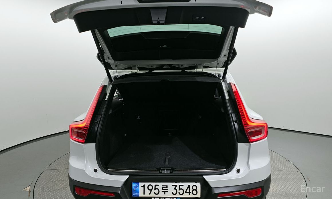 XC40B4 Ultimate Bright 21