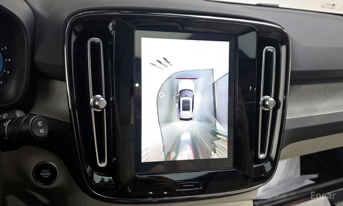 Volvo XC40B4 Ultimate Bright №16