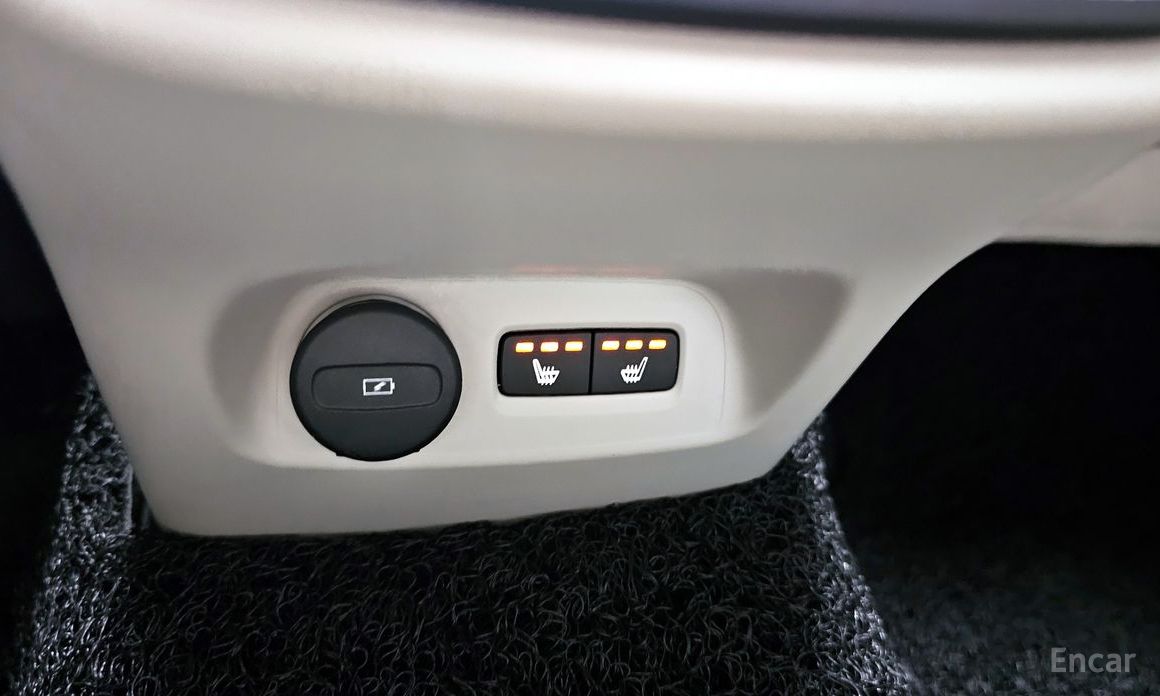 Volvo XC40B4 Ultimate Bright №18