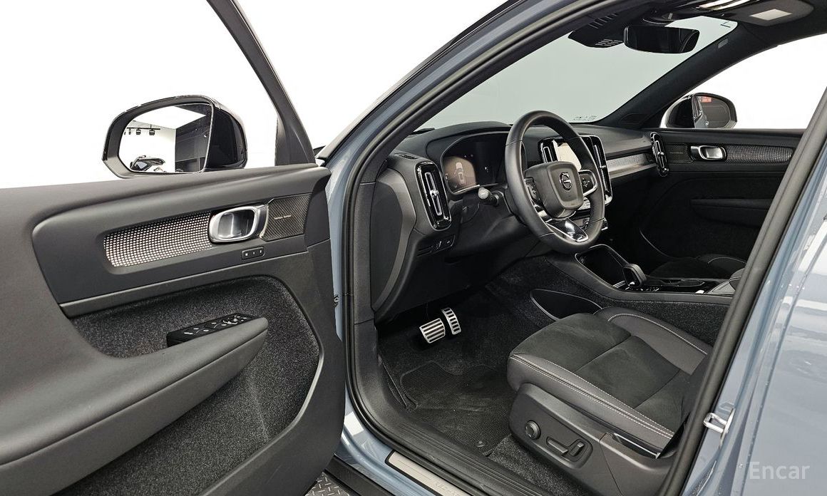 Volvo XC40 Richarditwin Ultimate №11