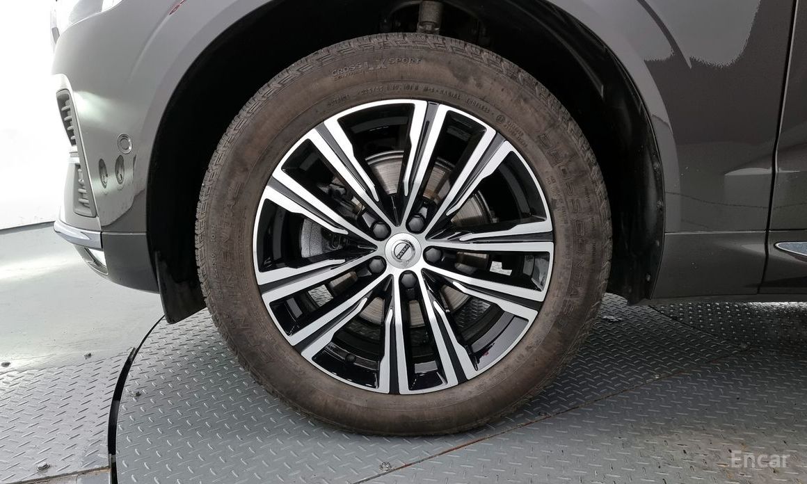 XC60 2nd Generation B5 Inspiration 6