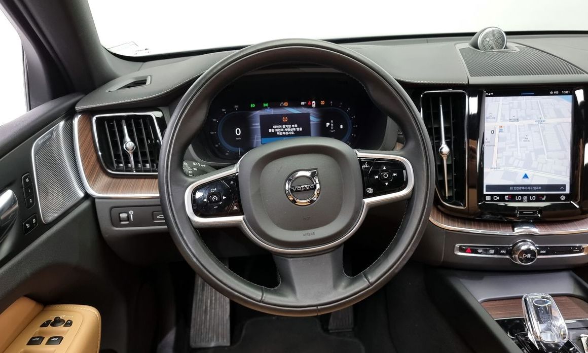 XC60 2nd Generation B5 Inspiration 14