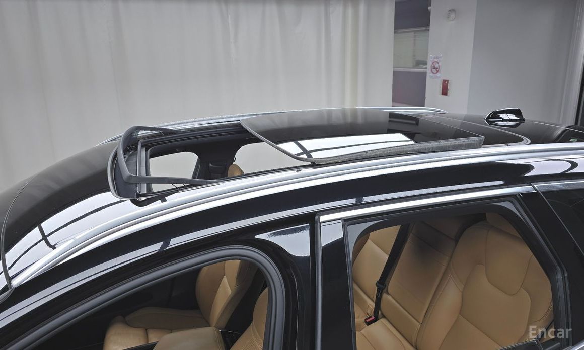 XC60 2nd Generation B6 Inspiration 20