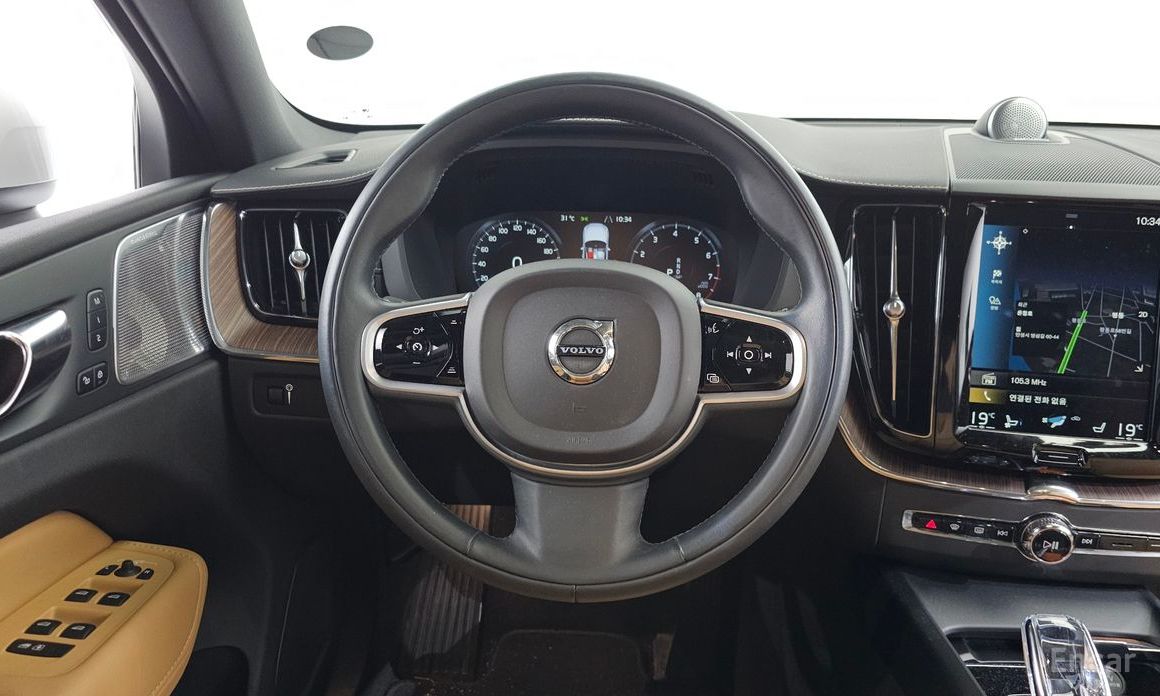 Volvo XC60 2nd Generation B6 Inspiration №14