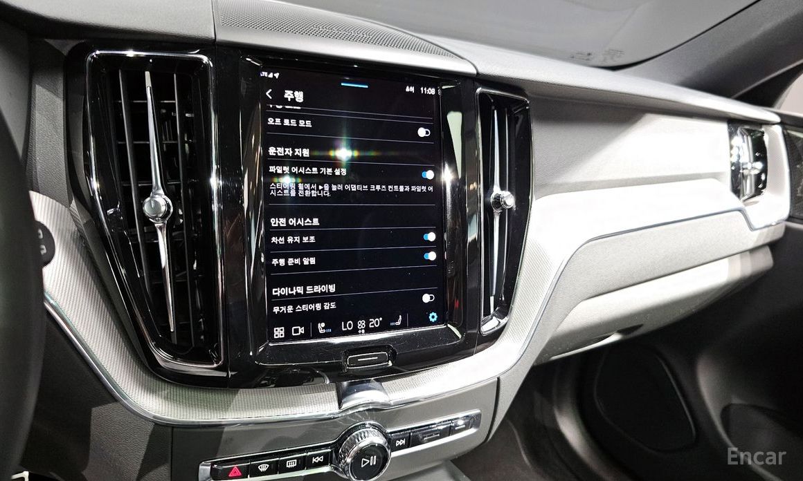 Volvo XC60 Second Generation B6 R-Design №15