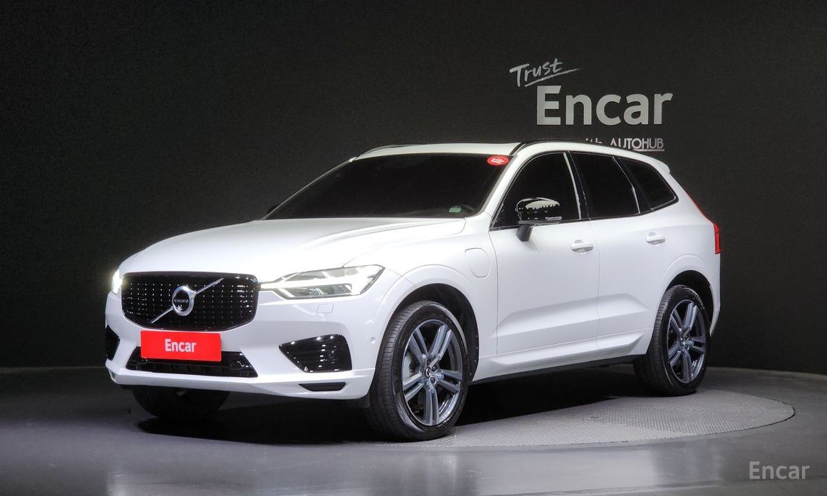 Volvo XC60 Second Generation T8 R-Design №2