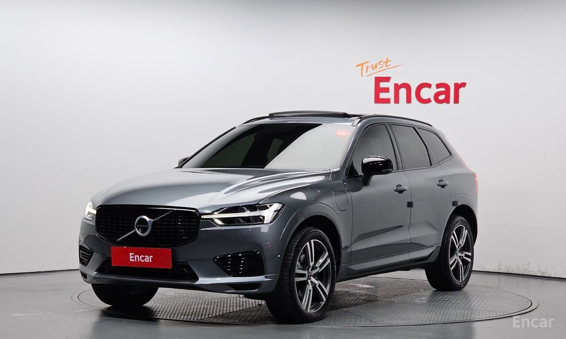 Volvo XC60 Second Generation T8 R-Design №2