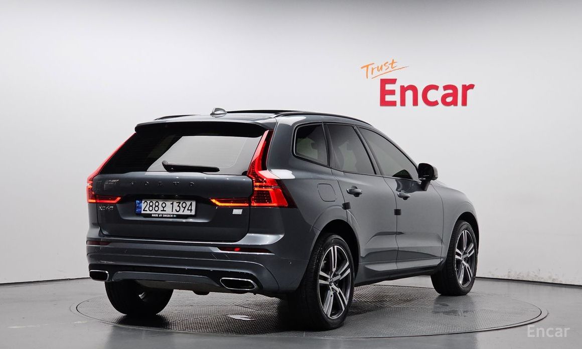 Volvo XC60 Second Generation T8 R-Design №3