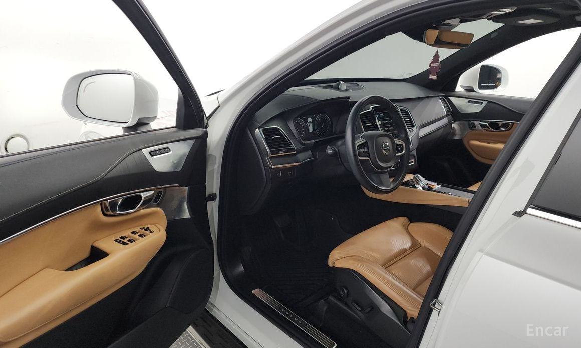 XC90 2nd Generation B6 Inspiration 11