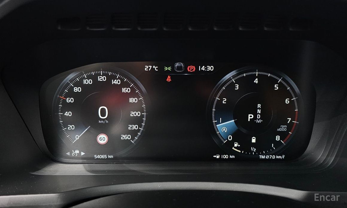XC90 2nd Generation B6 Inspiration 8