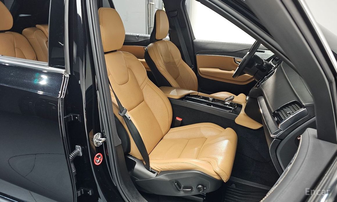 Volvo XC90 2nd Generation T8 Ultimate Bright Hybrid №11