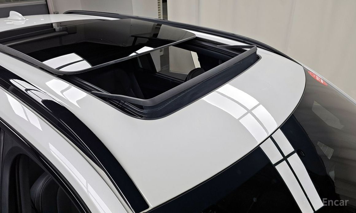 XC90 Second Generation T8 R-Design Hybrid 20