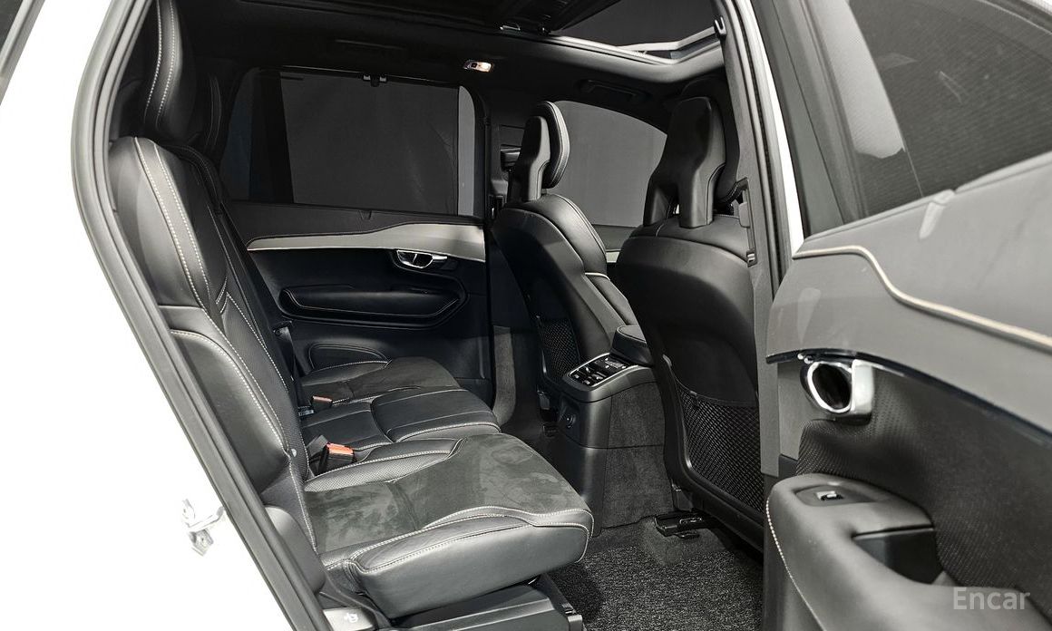 Volvo XC90 Second Generation T8 R-Design Hybrid №12