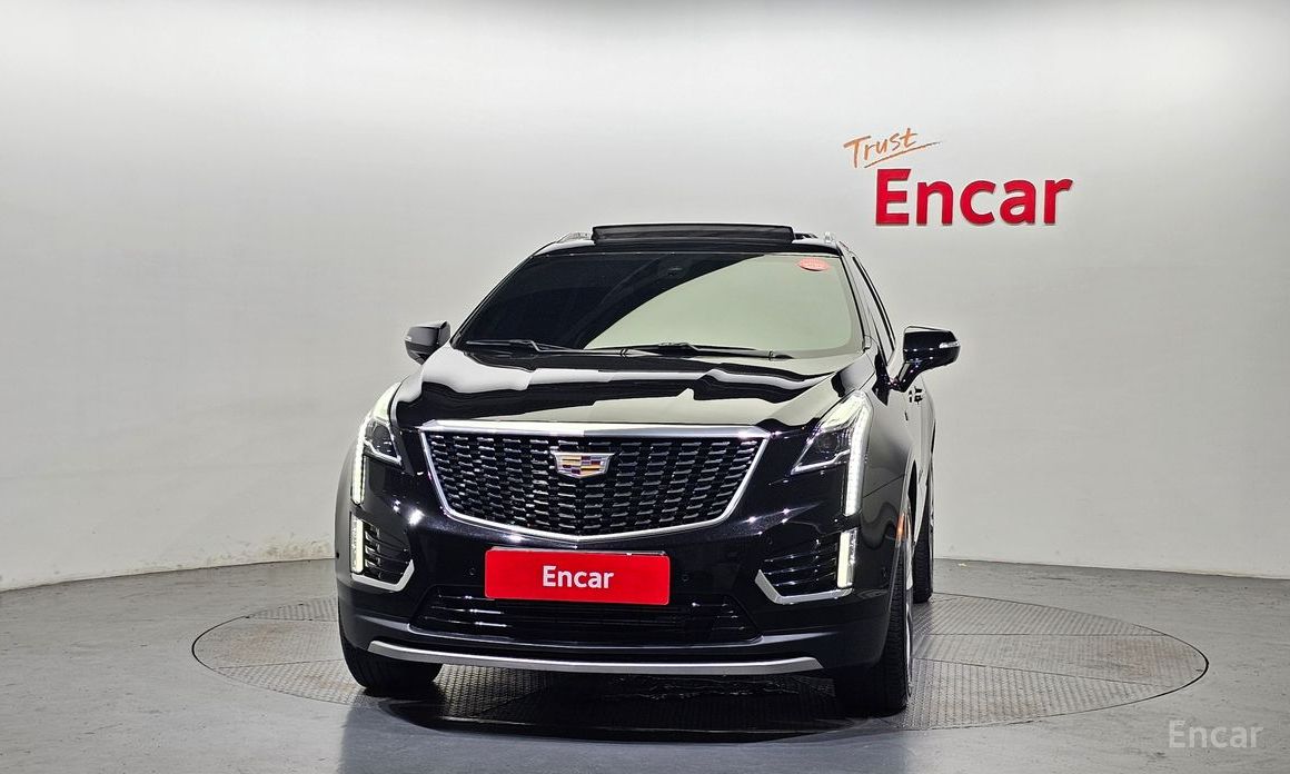 XT53. 6 Premium Luxury AWD 4