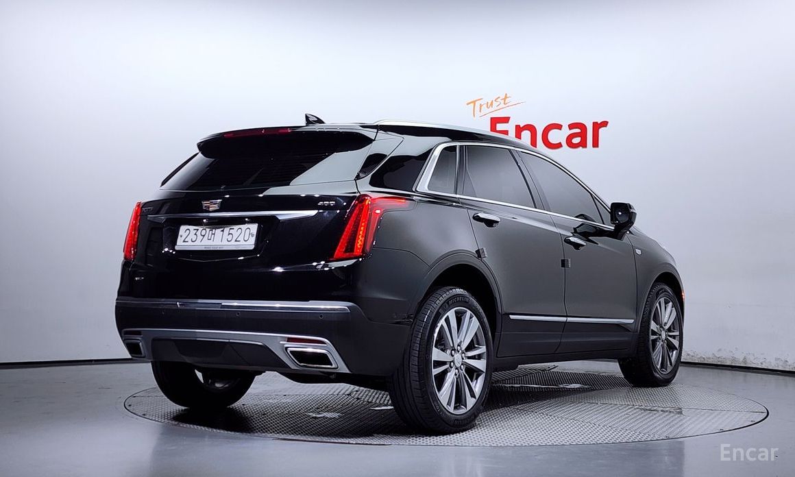 XT53. 6 Premium Luxury AWD 3