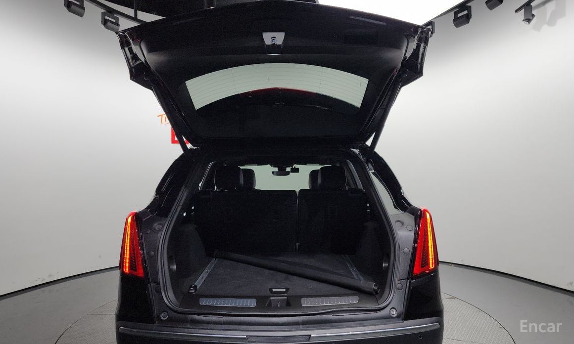 XT53. 6 Premium Luxury AWD 21