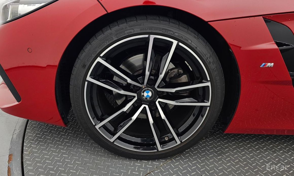 Z4 (G29)sDrive20i M Sport 6