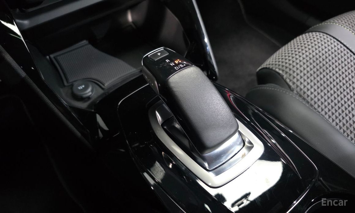 e-2008 Second Generation EV GT 10