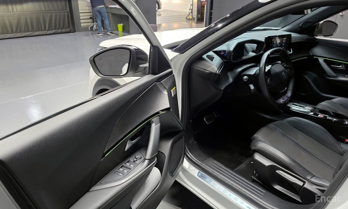 e-2008 Second Generation EV GT 12