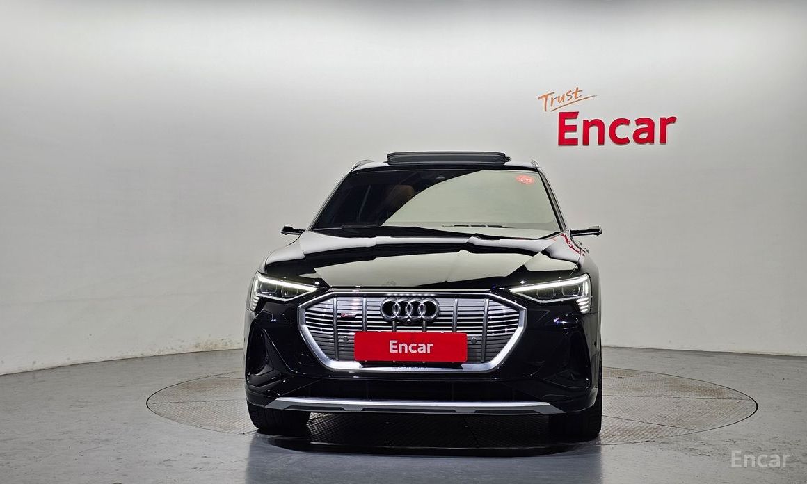 e-Tron 55 Quattro Sportback 4