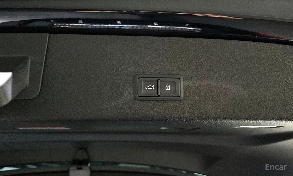 e-Tron 55 Quattro Sportback 20