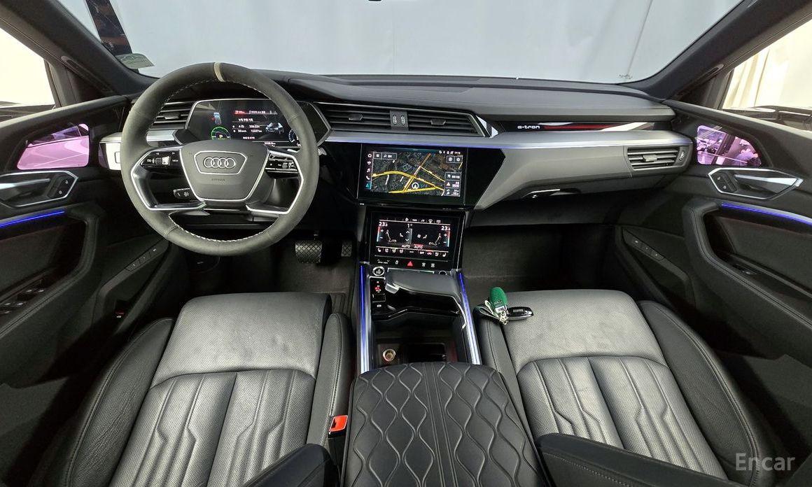Audi e-Tron 55 Quattro Sportback №8