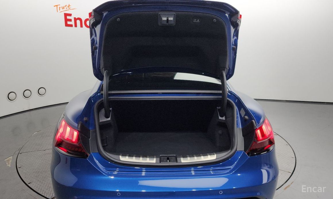 e-Tron GTGT Quattro Premium 21