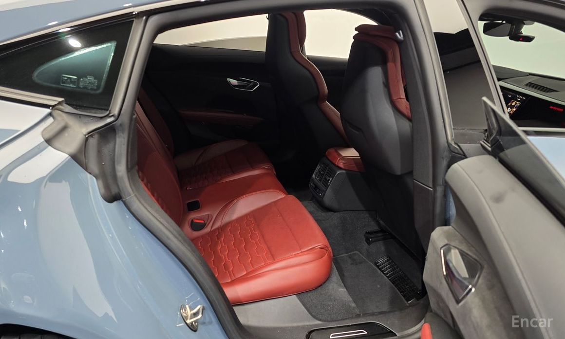 e-Tron e-Tron GTGT Quattro Premium №13