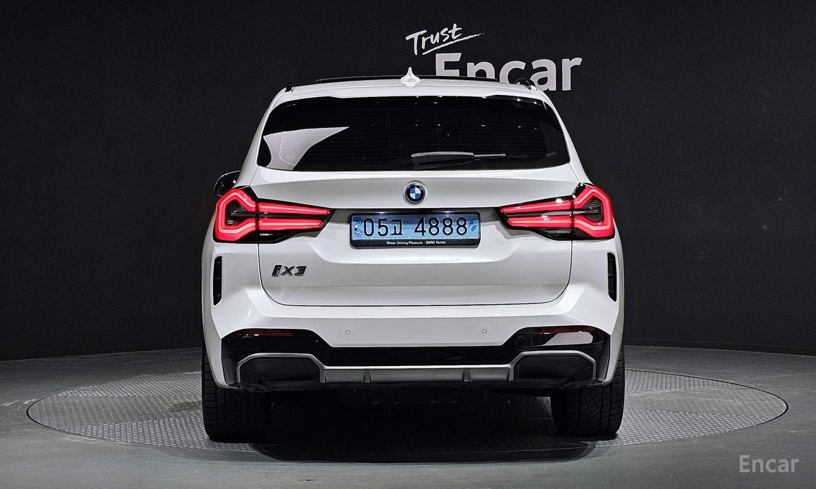 BMW iX3M Sports №5